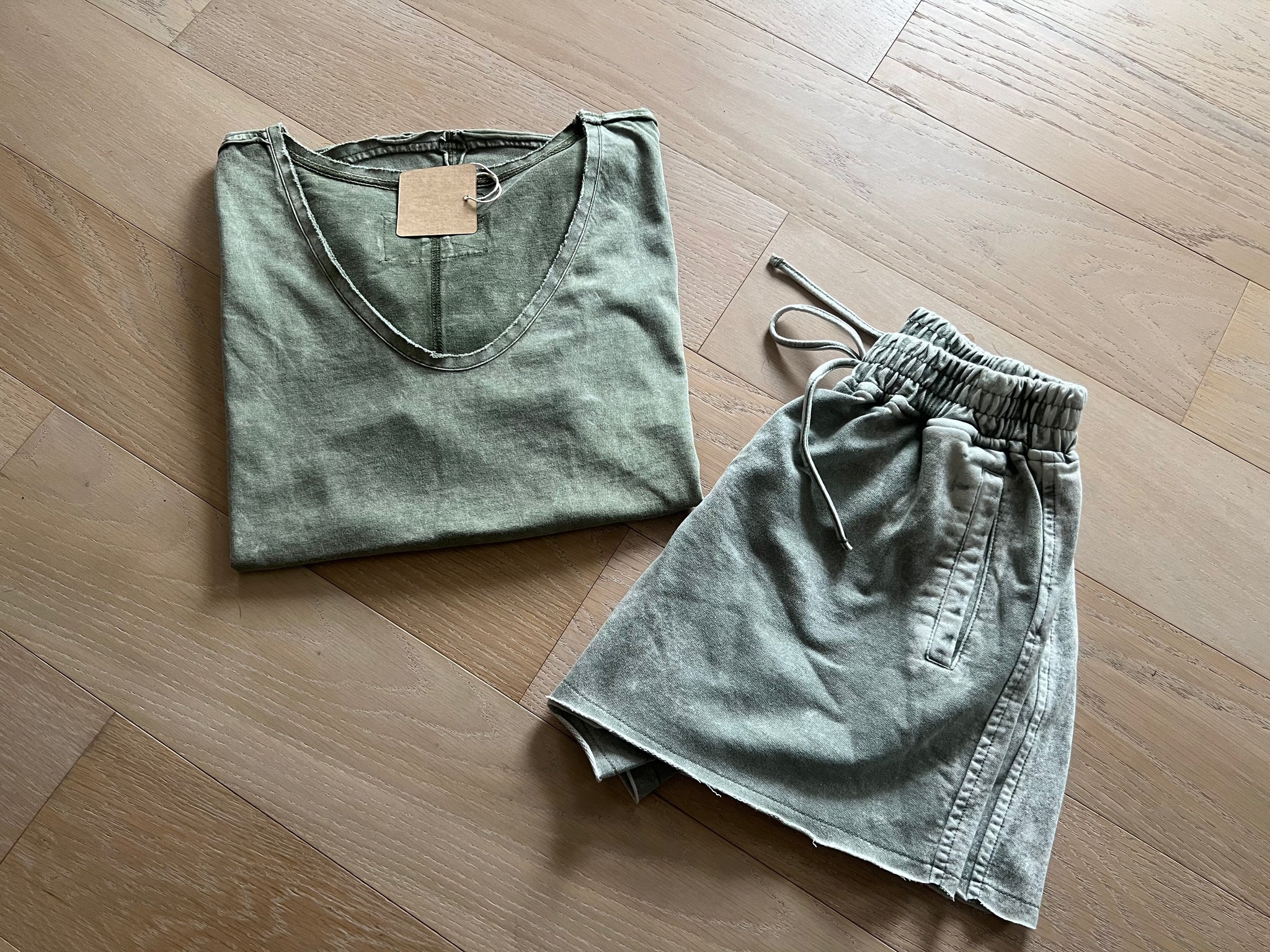 Georgia T Shirt Short Set - Moss